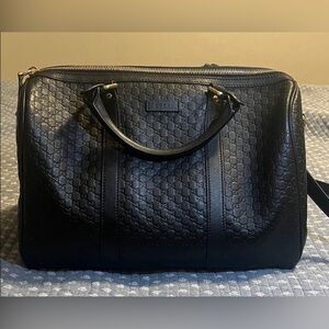 Gucci Black Microguccissima Leather Medium Boston Joy Bag
